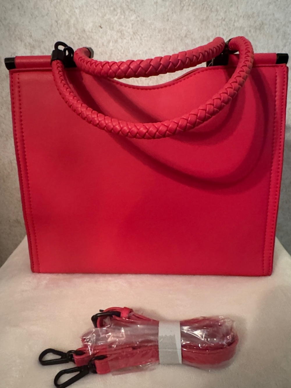 Badgley Mischka Hot Pink Braided Handle Satchel with Black Logo Accent NWOT - Picture 3 of 7